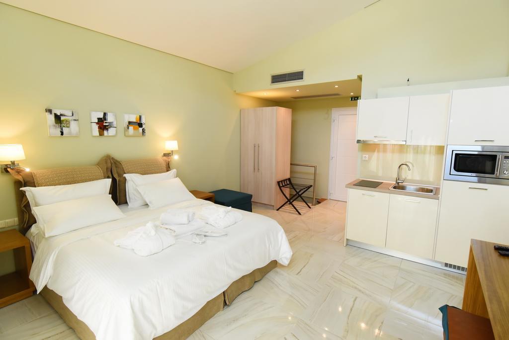 Edem Luxury Apartments Néa Péramos 客房 照片